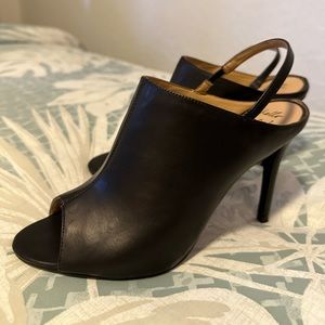Banana Republic sandal/bootie